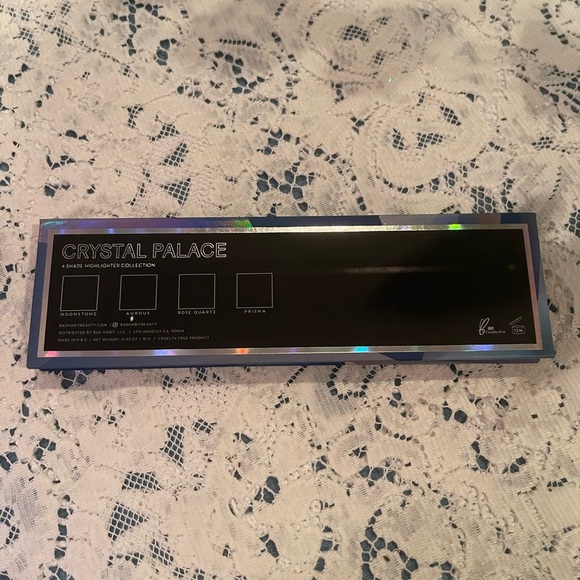 Bad Habit Crystal Palace Highlighter Palette - Holographic Design - Picture 2 of 2